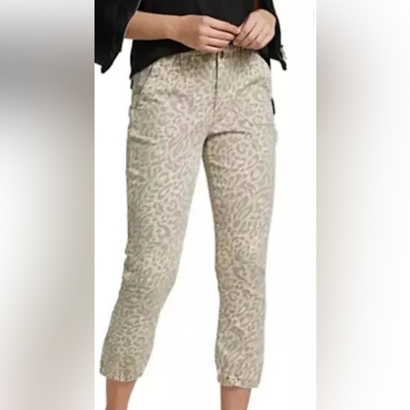 Excellent used condition Paige joggers. Sz 29 - Picture 7 of 12